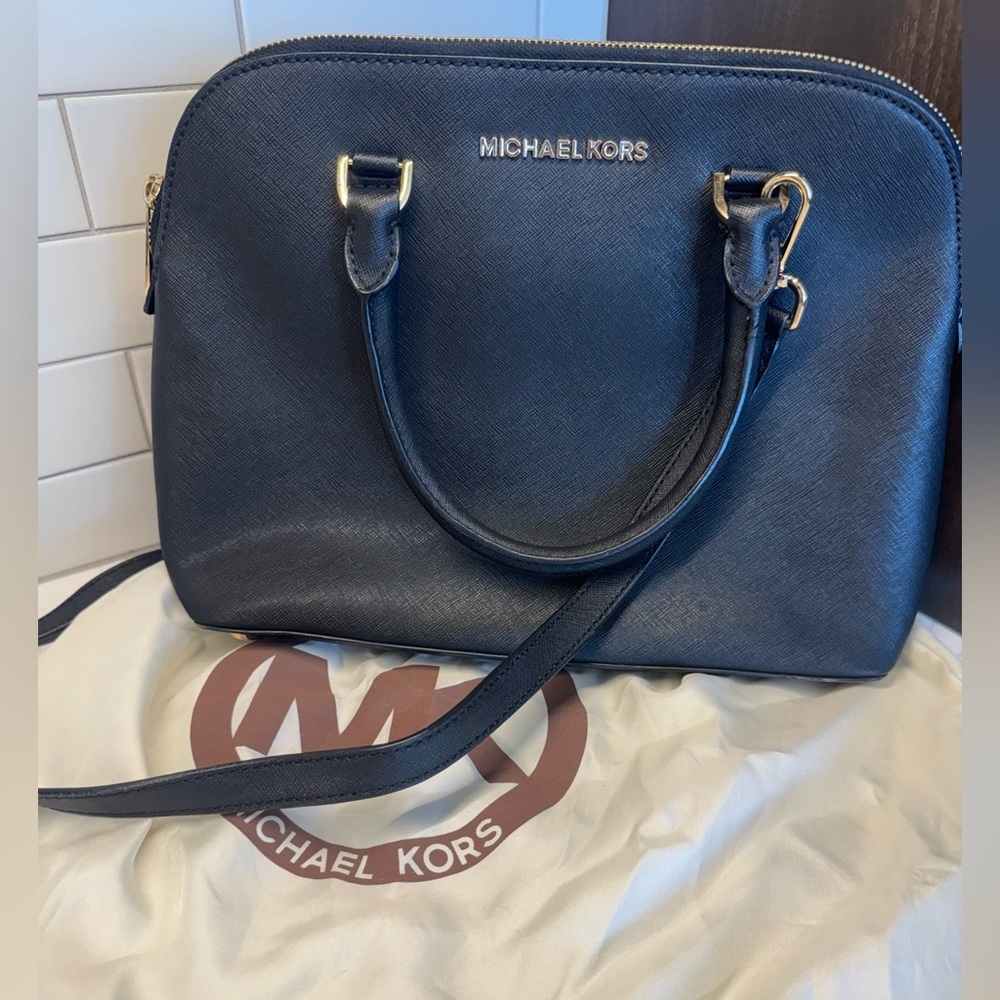 Michael Kors Emmy Large Dome Satchel - Picture 3 of 8